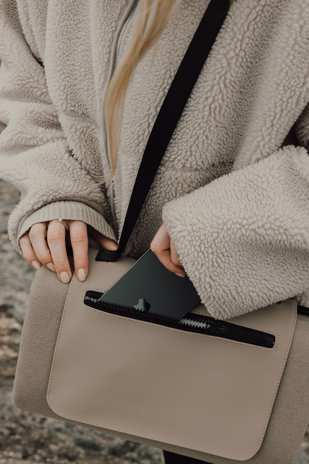 Плед для пикника VINGA Baltimore из переработанного полиэстера RCS, 150х130 см