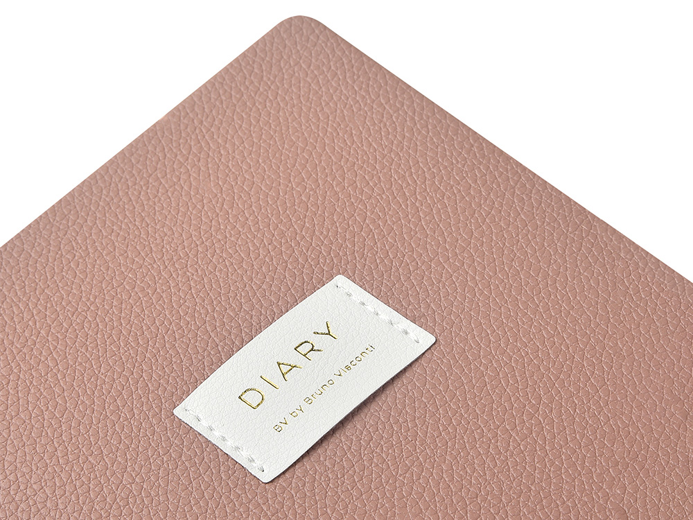 Ежедневник недатированный А5 Morandi. Пыльная роза с нашивкой, пыльно-розовый Ежедневник недатированный А5 Morandi. Пыльная роза с нашивкой, пыльно-розовый