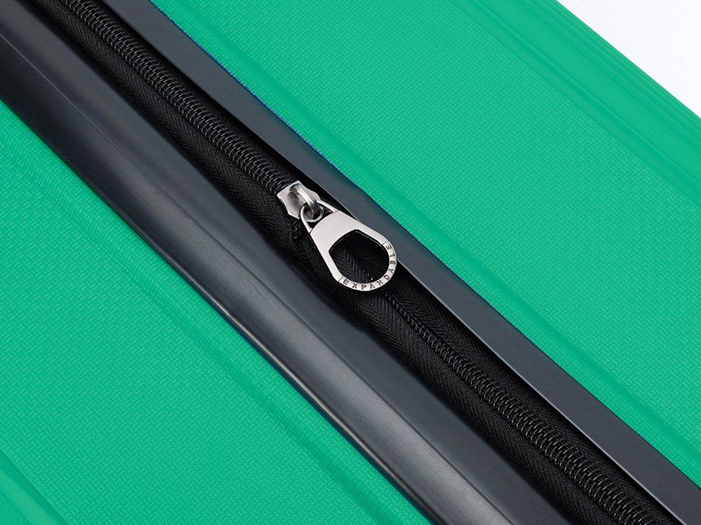 Чемодан TORBER В Отпуск, ярко-бирюзовый, полипропилен, 65,5 х 43,5 х 26 см, 62 л