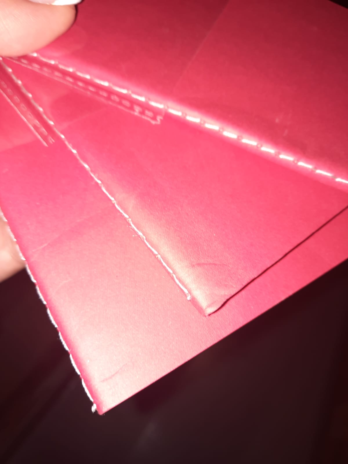 Блокнот A6 Stitch в линейку, красный (Р)