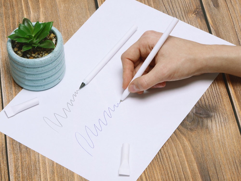 Вечный карандаш из переработанной бумаги Recycled pencil, белый (Р)