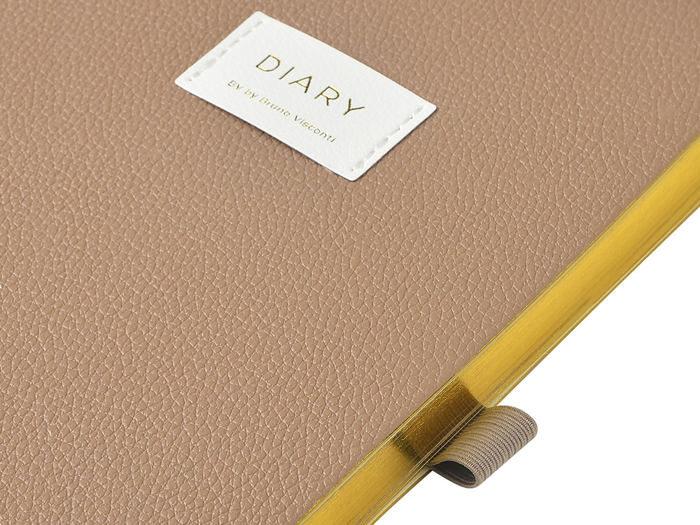 Ежедневник недатированный А5 Total beige с нашивкой, бежевый Ежедневник недатированный А5 Total beige с нашивкой, бежевый