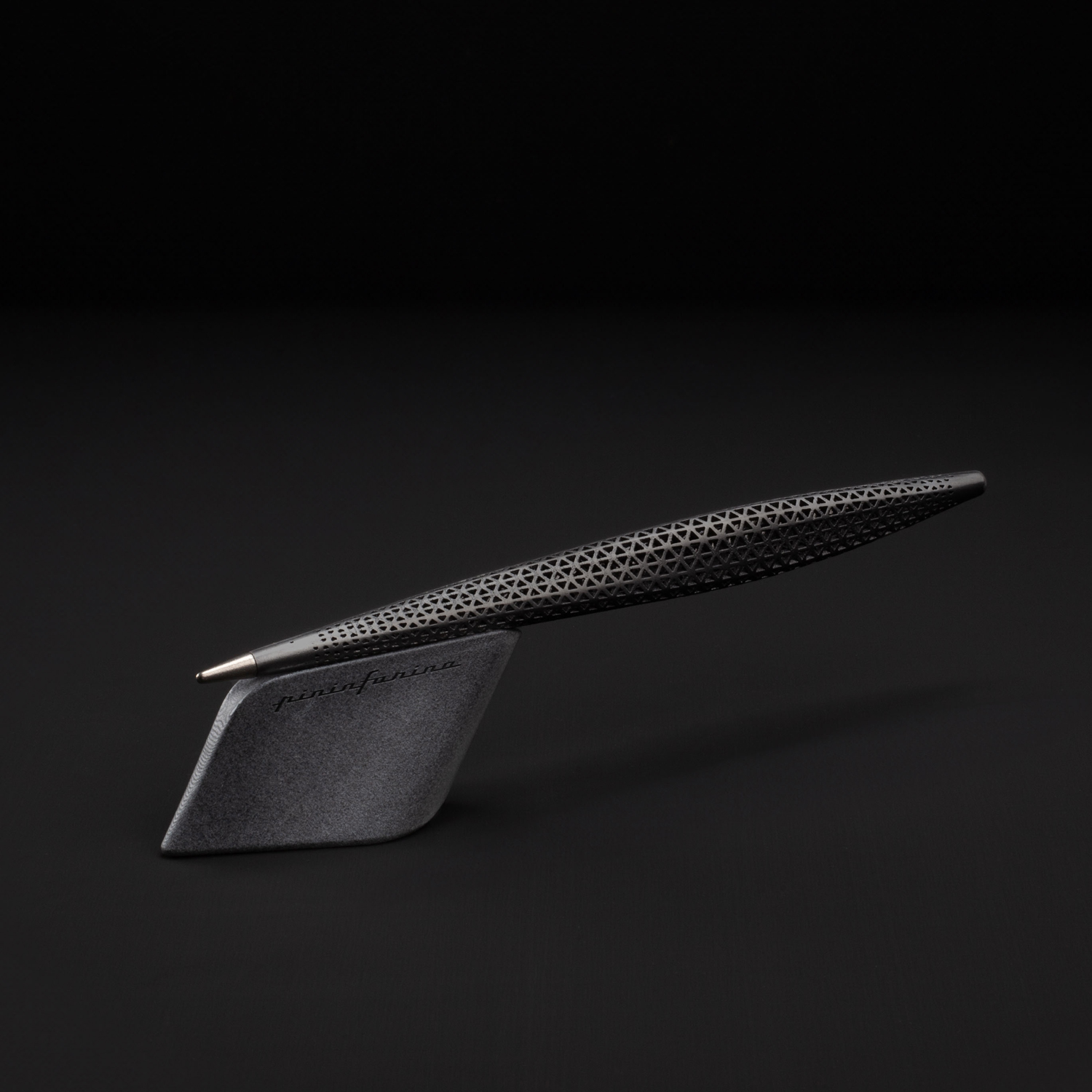 Вечная ручка Pininfarina Speedform TITANIUM