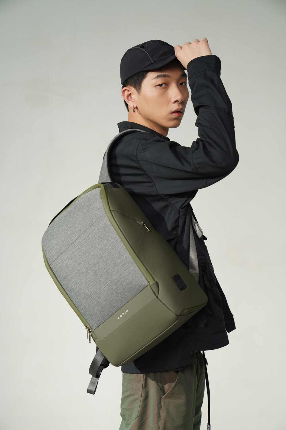 Рюкзак KORIN FlexPack Pro 47х34х18 см, оливковый