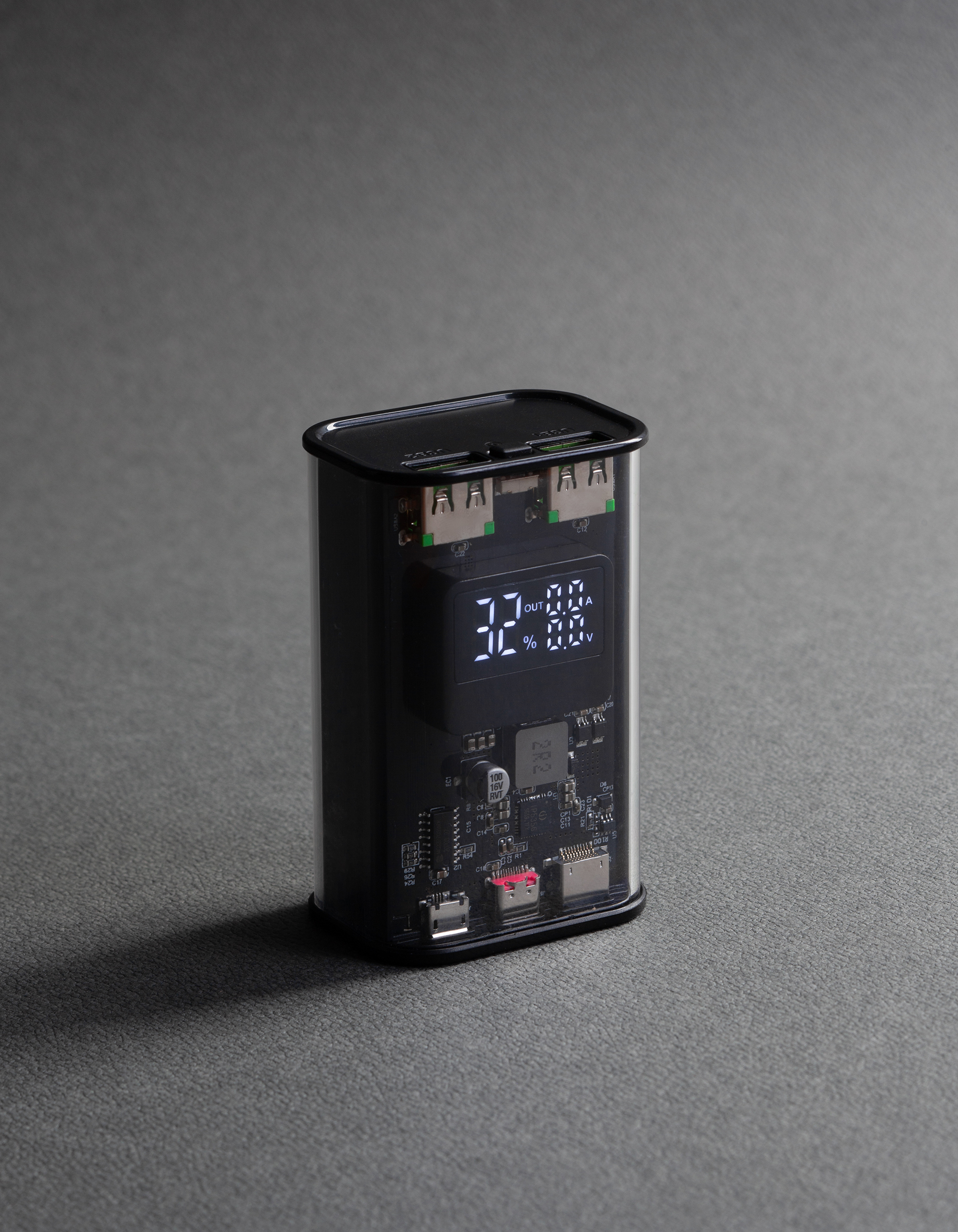 Зарядное (22.5W) устройство "Inside" 9000 mAh с прозрачным корпусом и цифровым индикатором заряда/напряжения/силы тока Зарядное (22.5W) устройство "Inside" 9000 mAh с прозрачным корпусом и цифровым индикатором заряда/напряжения/силы тока