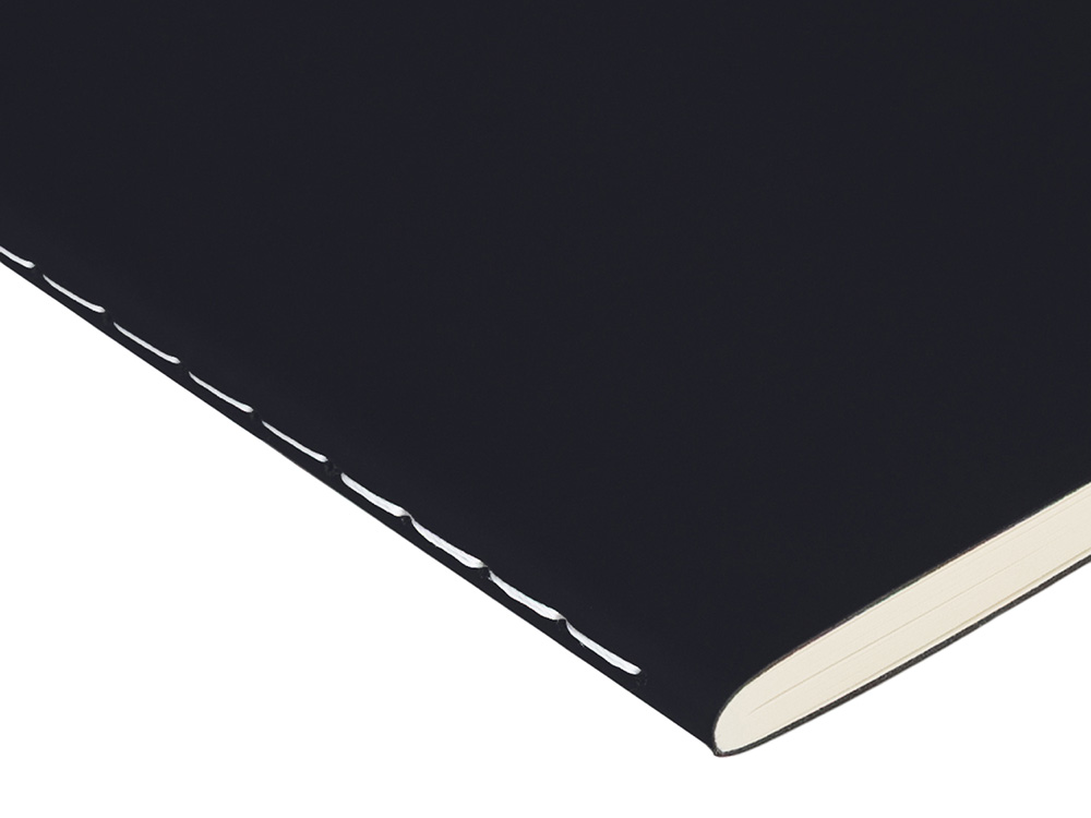 Скетчбук Sketch & Art в мягком переплете 147х210 мм, 32 л. бежевой бумаги 100 г/м2, черный Скетчбук Sketch & Art в мягком переплете 147х210 мм, 32 л. бежевой бумаги 100 г/м2, черный