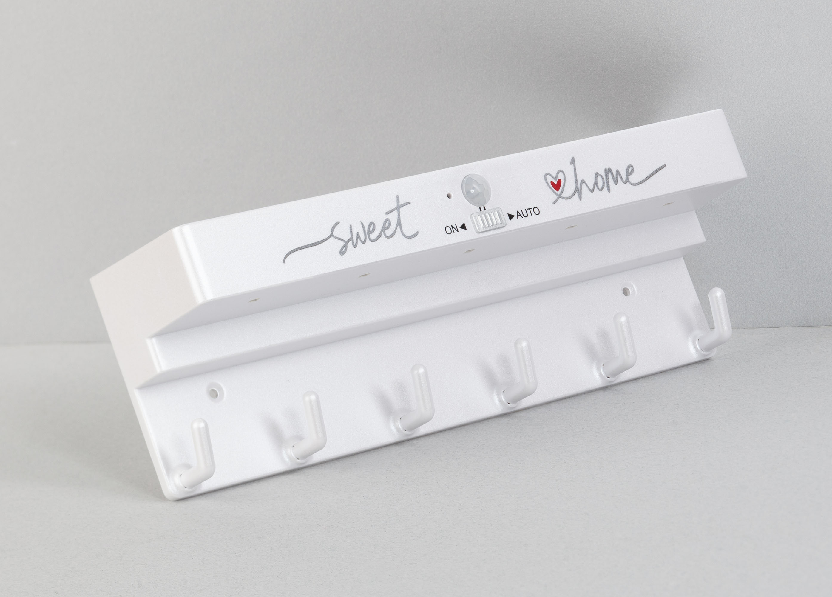 Ключница "KeyHub" с подсветкой