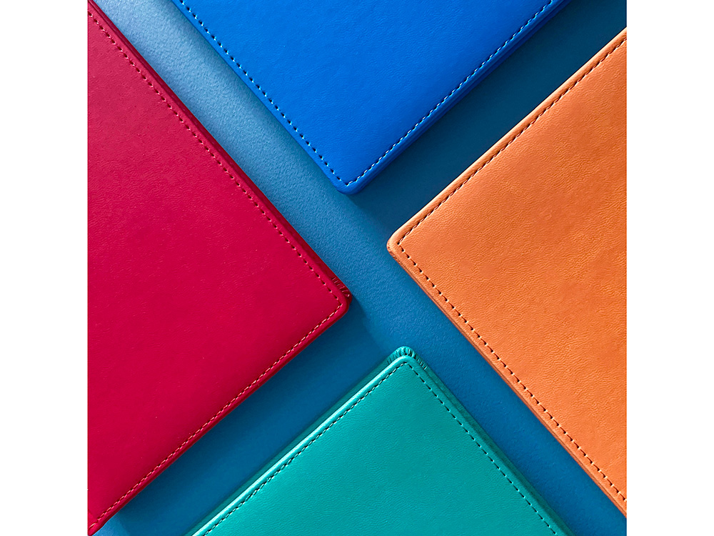 Ежедневник А5 датированный Velvet 2022, оранжевый