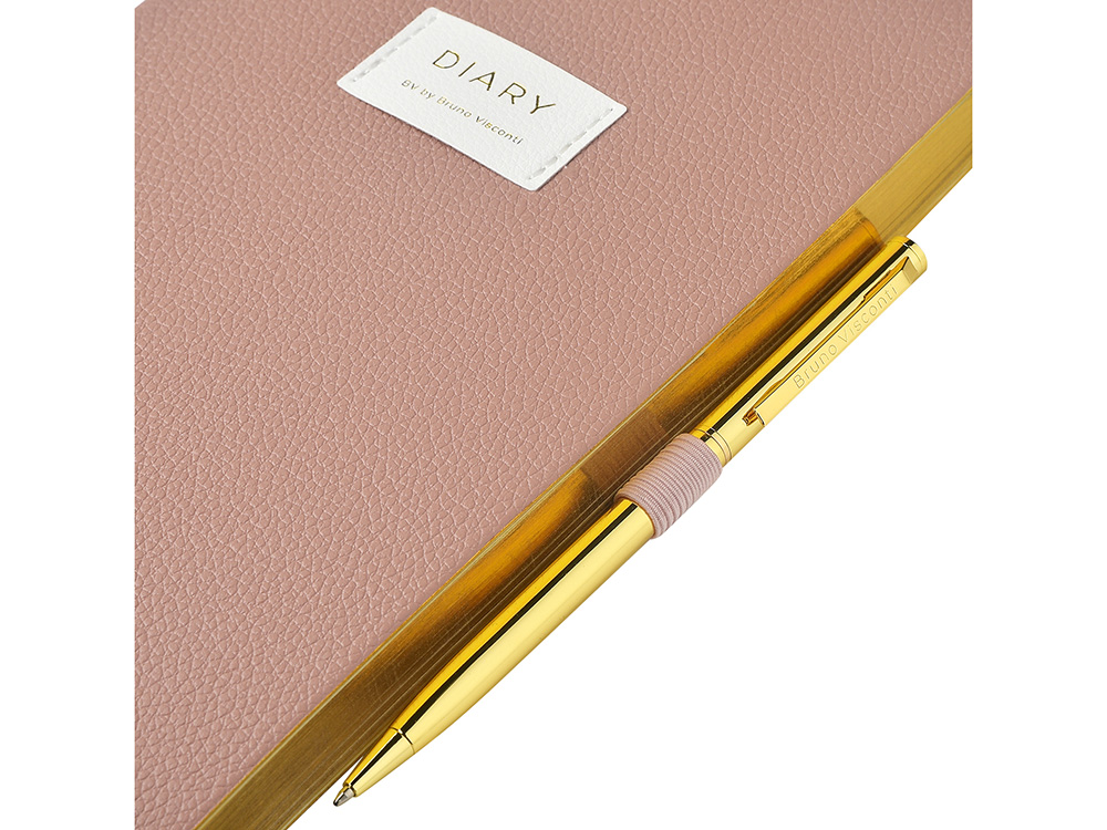 Ежедневник недатированный А5 Morandi. Пыльная роза с нашивкой, пыльно-розовый Ежедневник недатированный А5 Morandi. Пыльная роза с нашивкой, пыльно-розовый