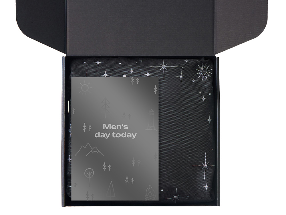 Подарочный набор Re:m. Road с термокружкой, косметичкой и обложкой для паспорта Подарочный набор Re:m. Road с термокружкой, косметичкой и обложкой для паспорта