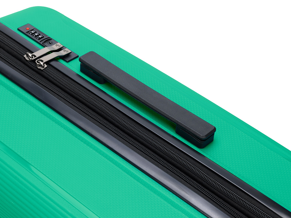 Чемодан TORBER В Отпуск, ярко-бирюзовый, полипропилен, 65,5 х 43,5 х 26 см, 62 л