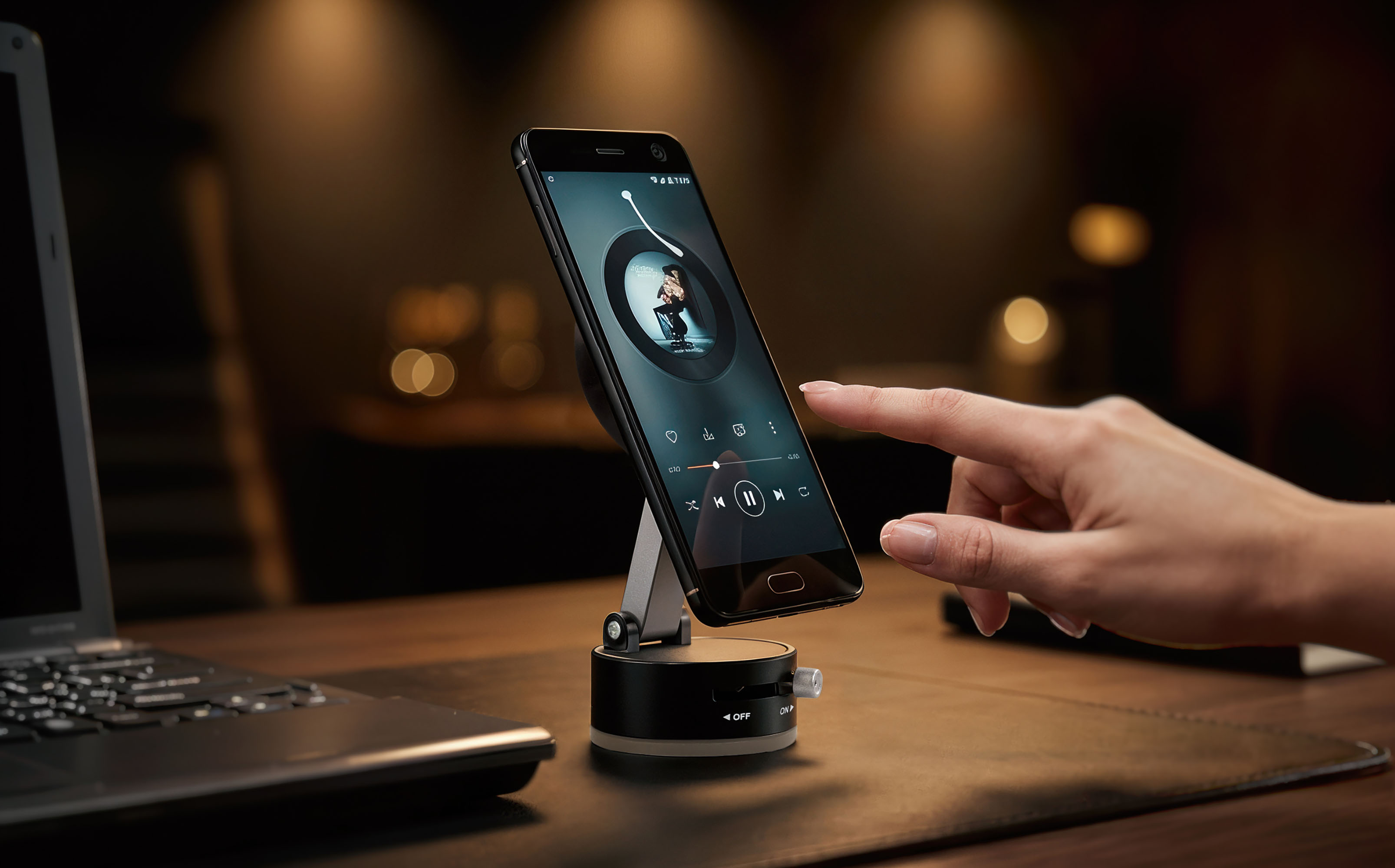 Магнитный держатель "Clix" Магнитный держатель "Clix"