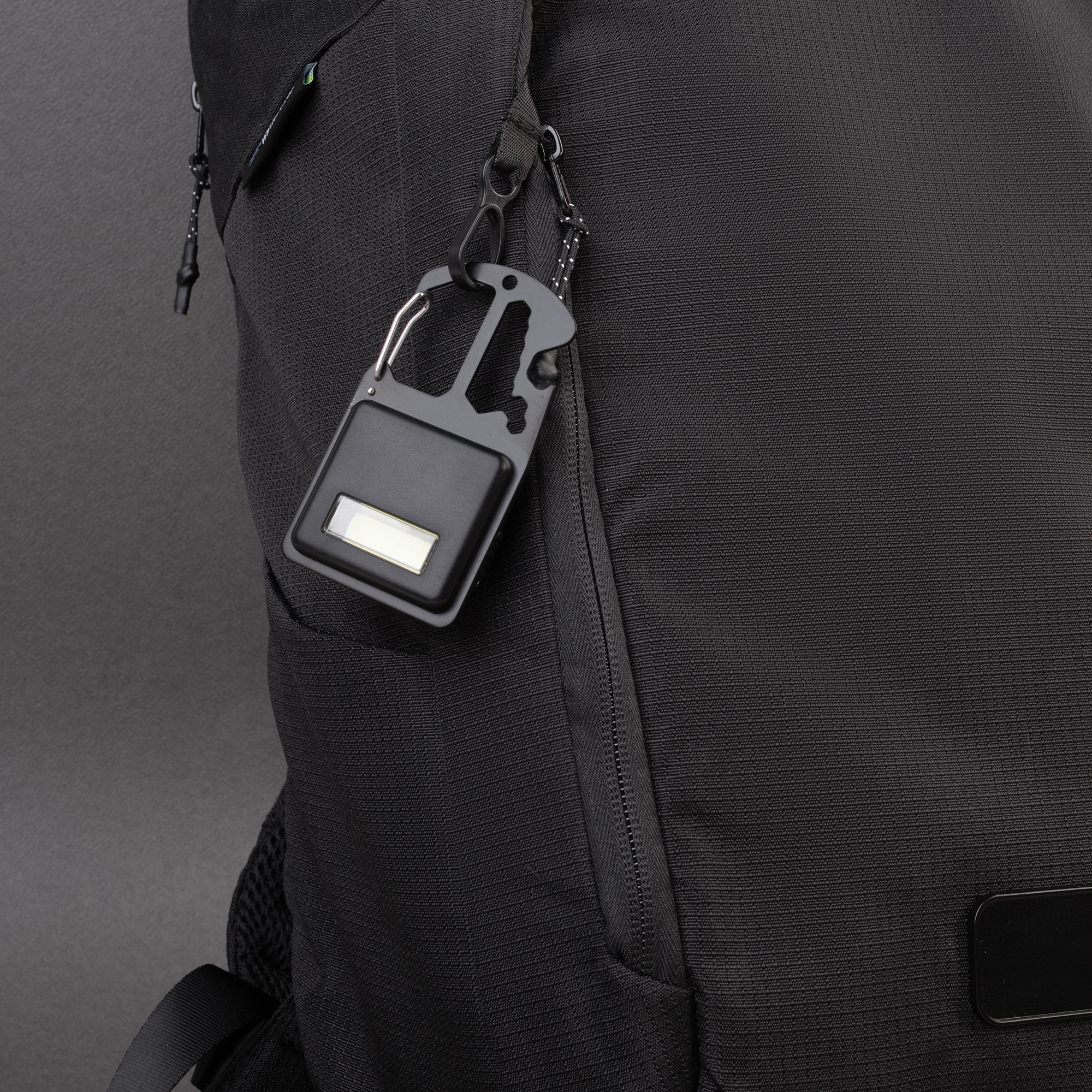 Брелок-мультитул-фонарь "Multy"