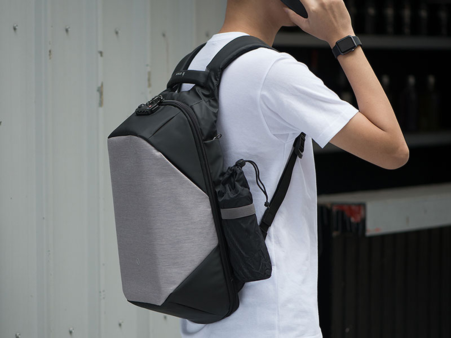 Рюкзак KORIN ClickPack 46х34х16 см, черный/серый