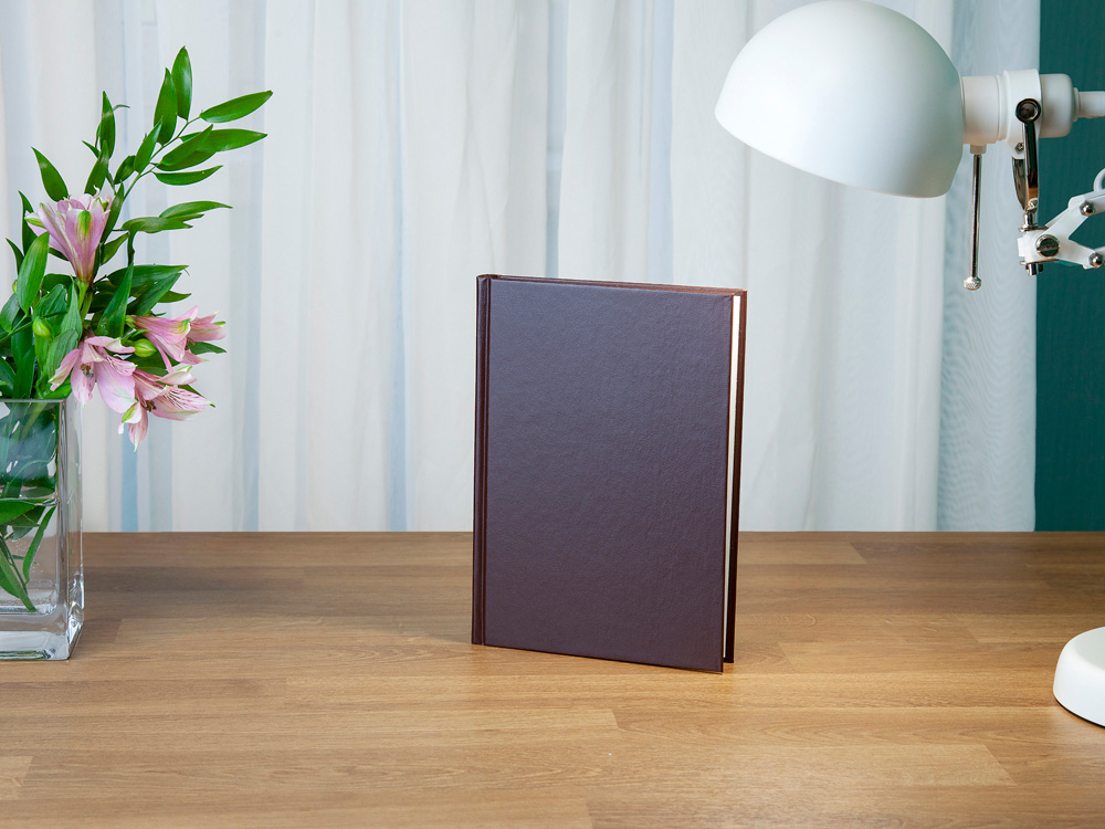 Ежедневник недатированный А5 Ideal New, коричневый Ежедневник недатированный А5 Ideal New, коричневый