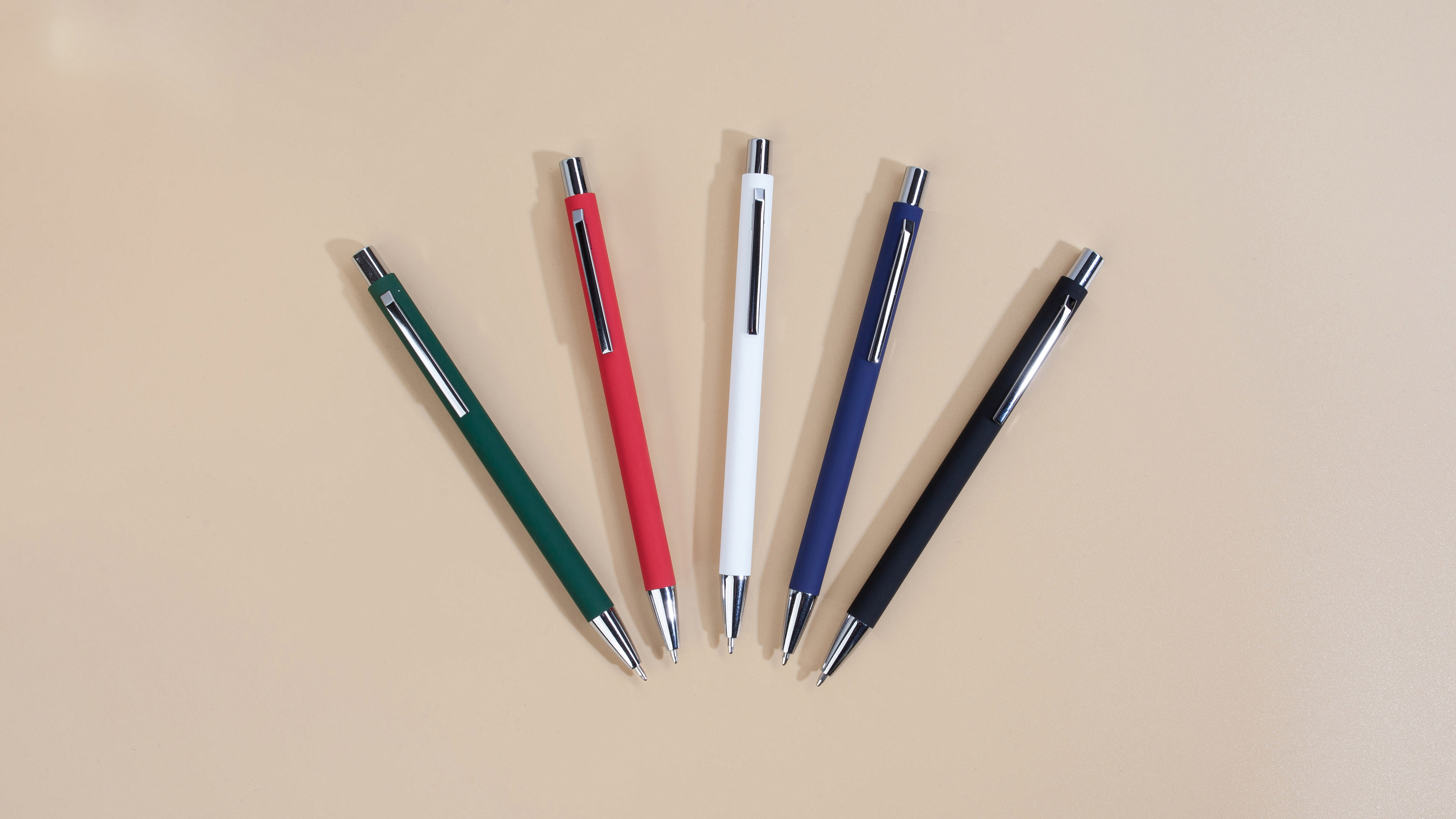 Блокнот "Magnet" с ручкой Trade на магните, с подставкой под смартфон