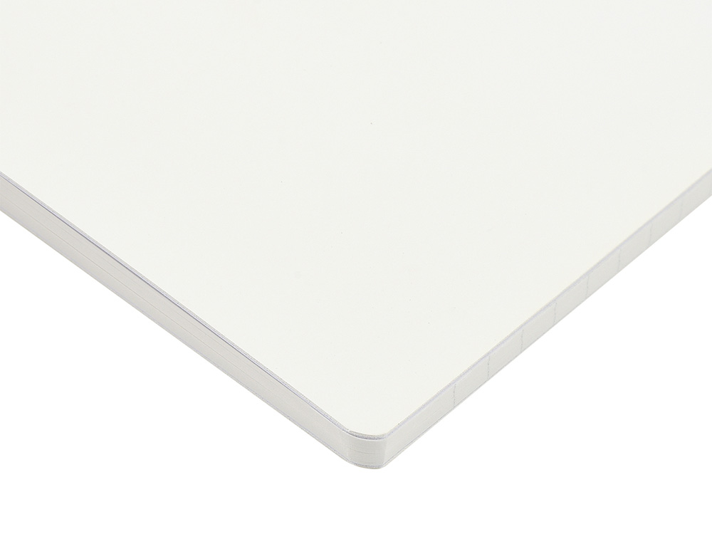 Тетрадь с каменной бумагой А5 Carrara 40 л., линейка, белый