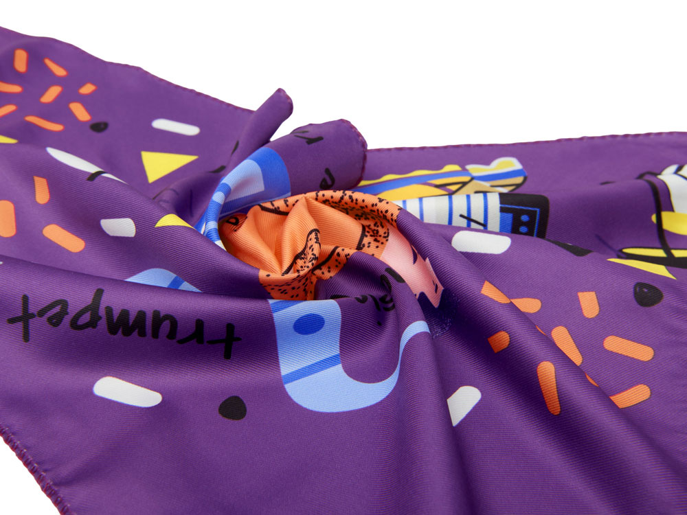 Треугольная бандана с возможностью полноцветной печати Треугольная бандана с возможностью полноцветной печати