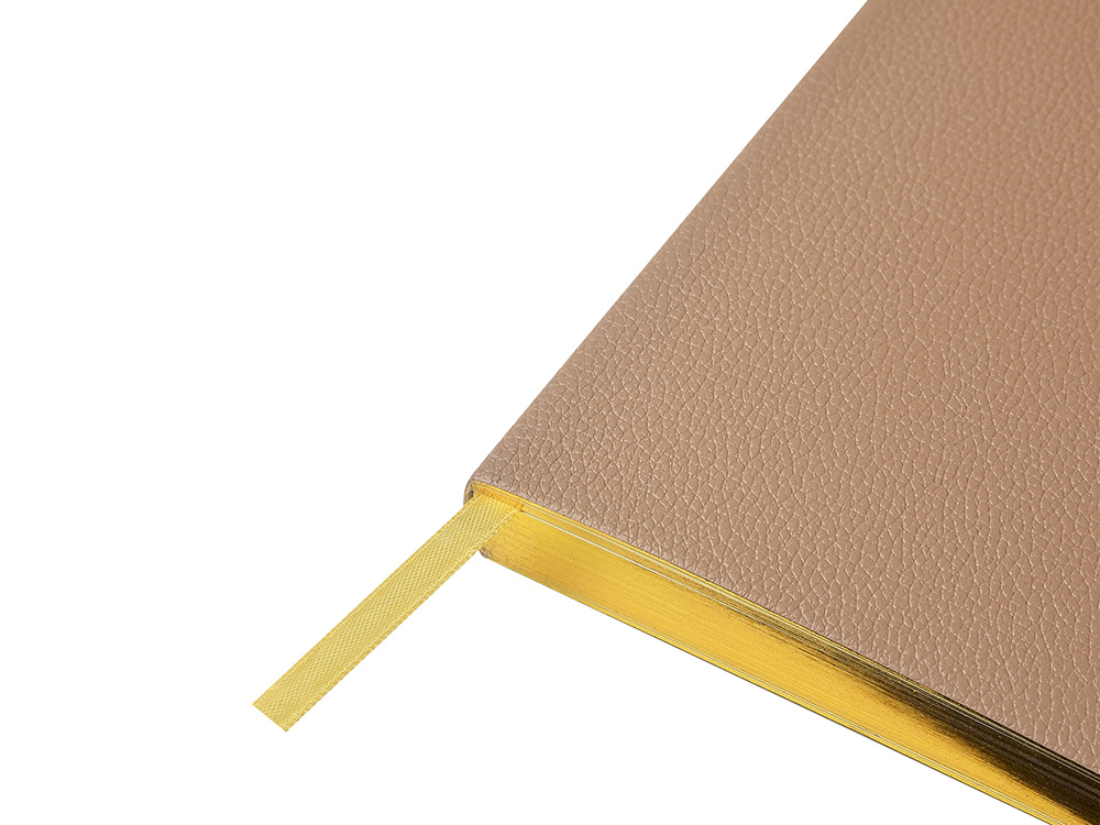 Ежедневник недатированный А5 Total beige с нашивкой, бежевый Ежедневник недатированный А5 Total beige с нашивкой, бежевый