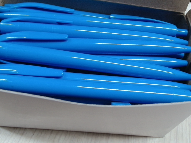 Ручка шариковая пластиковая Air, голубой (Р)